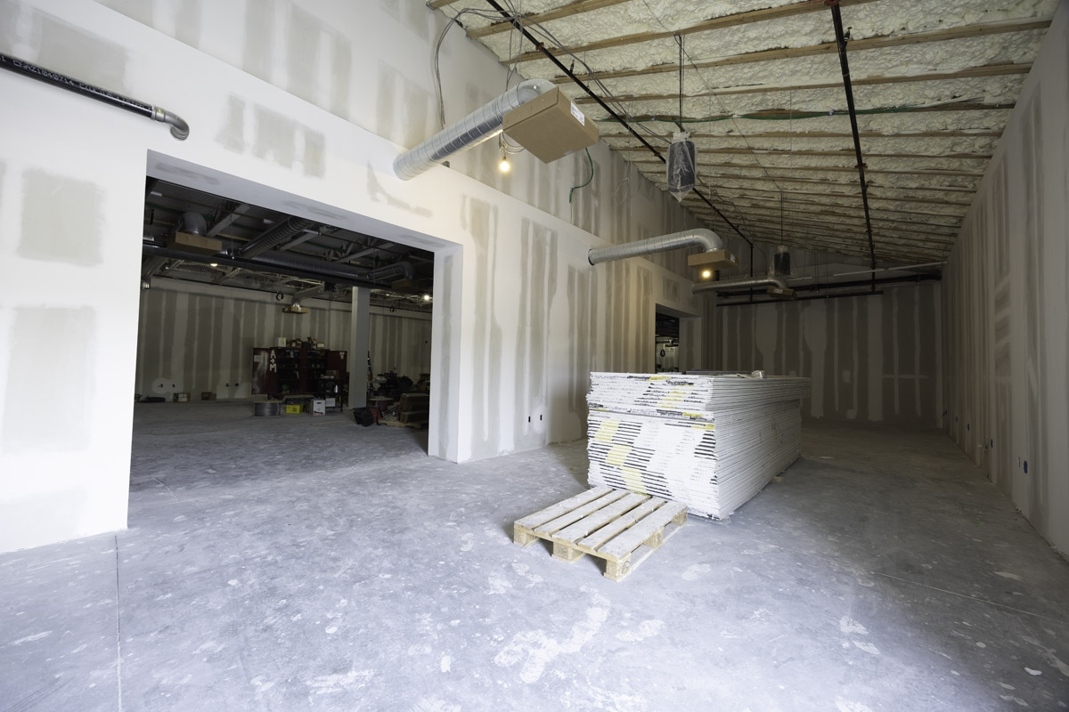 Silverstone Castle, Swansea, MA – Drywall, insulation, taping 